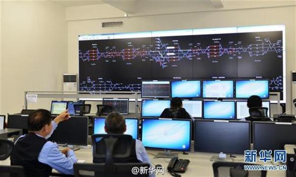非洲首條現(xiàn)代電氣化鐵路通車 車票大亮！